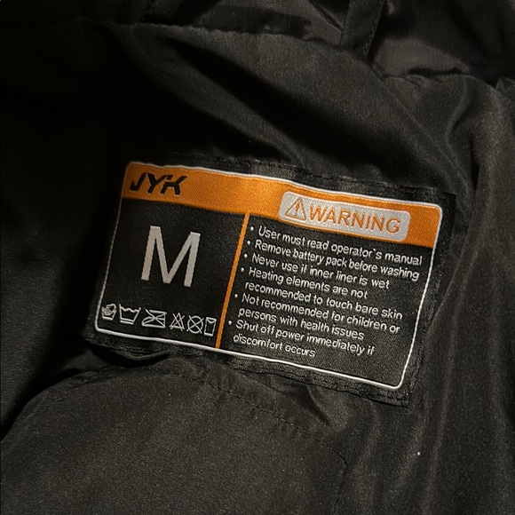 NWT JYK Black Portable Heated Vest with Charger - Picture 4 of 8